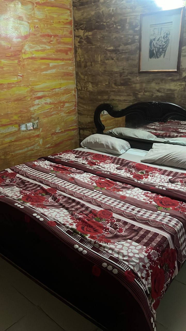 Executive Suite at 3Ts Guesthouse - Luxury suite with separate living area